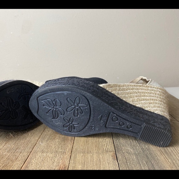 GAIMO SPAIN  SUEDE WEDGE ESPADRILLES SHOES US 6 - Picture 4 of 4